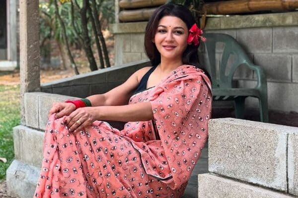 পাঁচ বছরের অপেক্ষার পর মুক্তি পাচ্ছে ‘জয়া আর শারমিন’