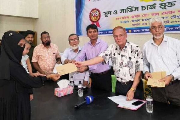 বসুন্ধরা ফাউন্ডেশনের ঋণে বদলেছে হাজারো নারীর জীবন