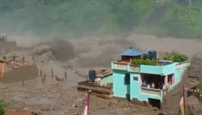 বন্যায় নেপালে মৃত ১,২৮০, নিখোঁজ ৫ হাজার